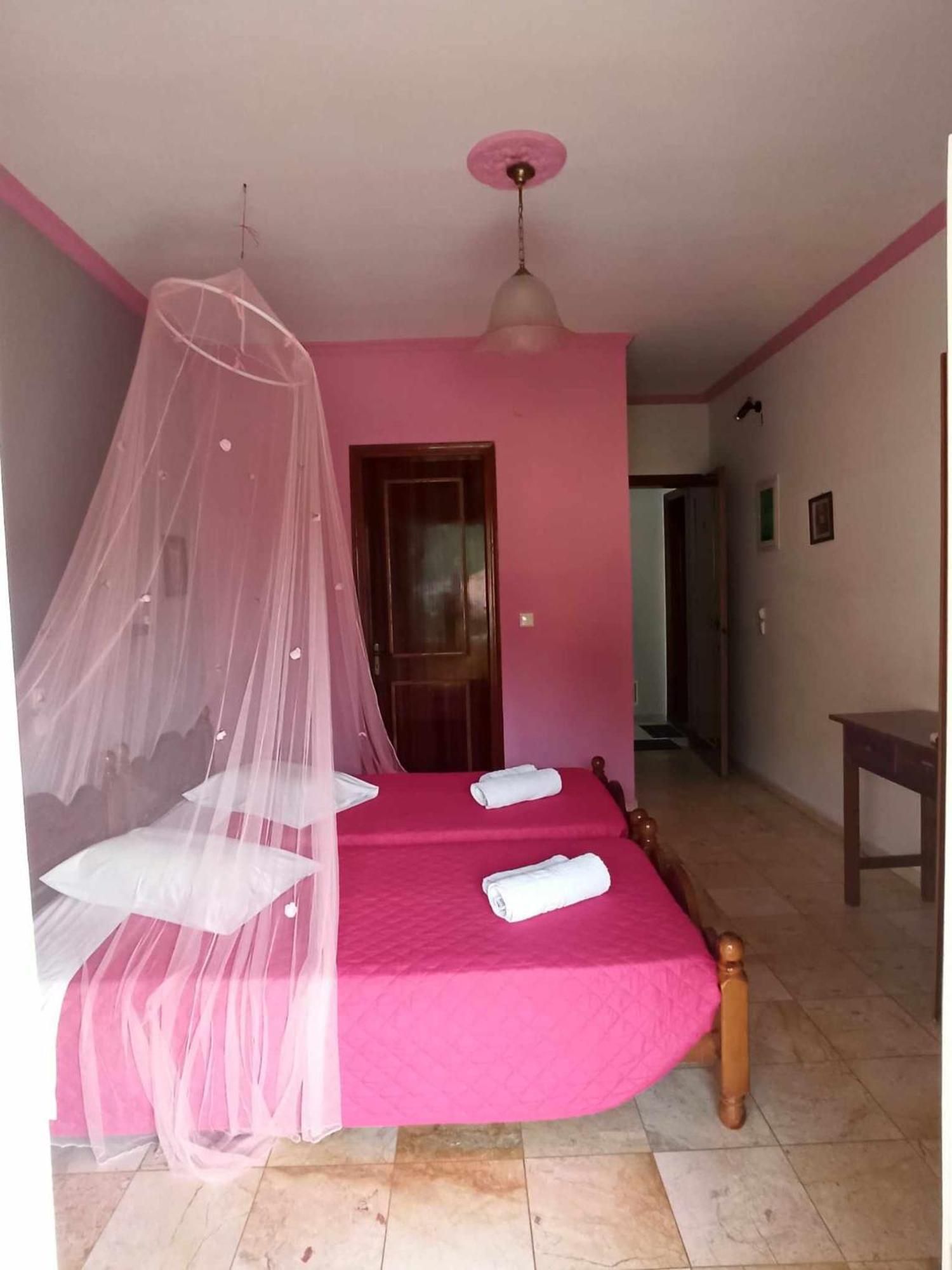 Margaritas' Rooms Агиос Гордиос Екстериор снимка